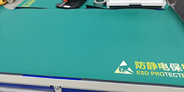 Anti-static floor mat construction methods and related requirements are introduced